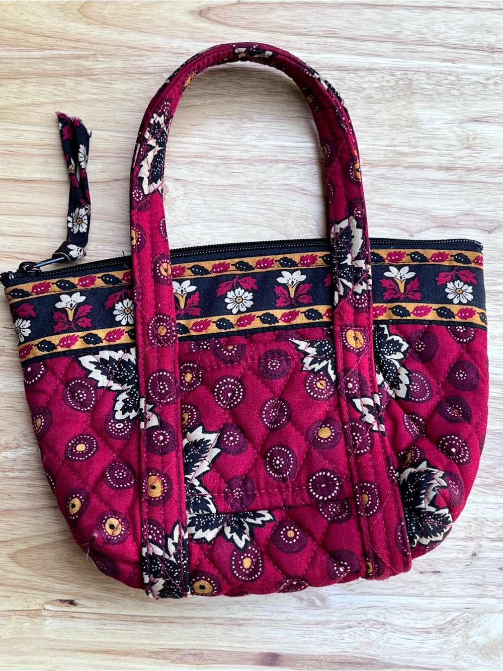 Rare And Retired Vera Bradley Red Coin Teeny Paddy Bag Great Used Condition